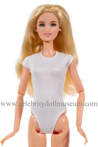 Alicia Silverstone doll