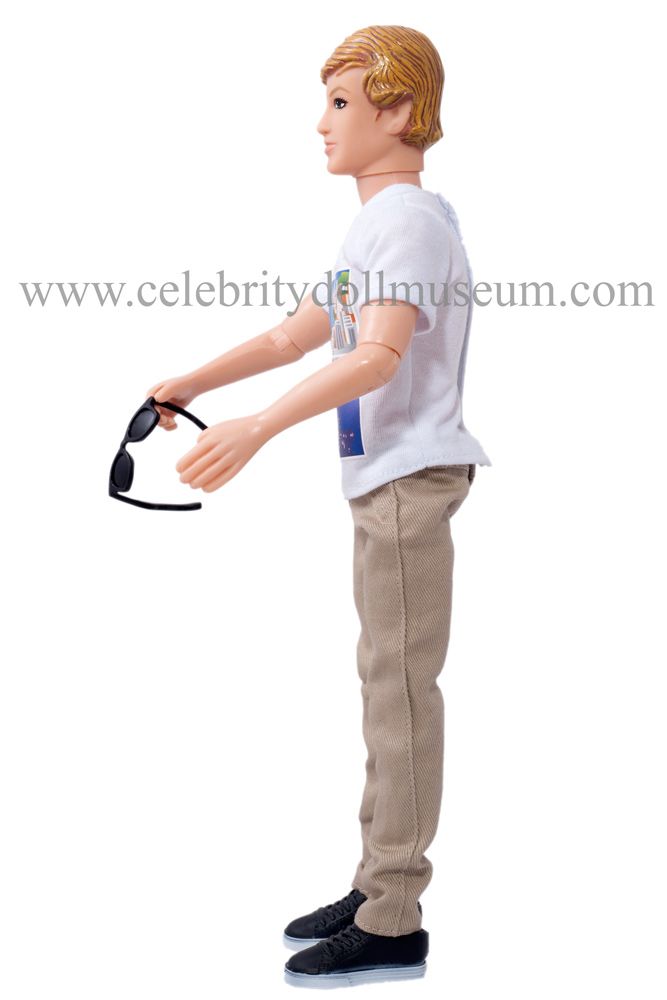Tyler 3031 1/12 scale Houseworks figurine boy basketball player Resin Doll 