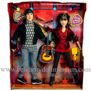 Joe Jonas and Demi Lovato  doll set insert