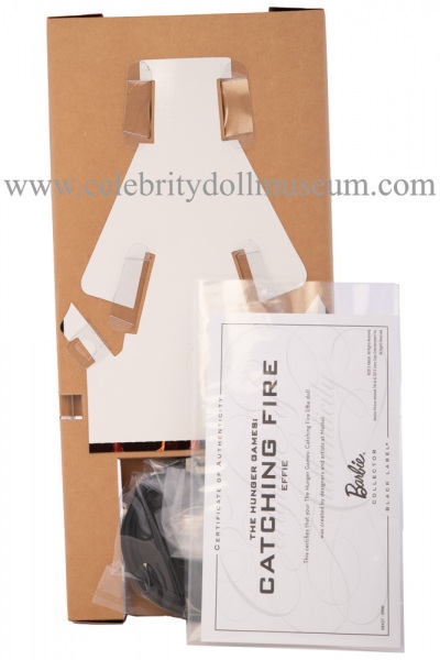 Elizabeth Banks doll box insert back