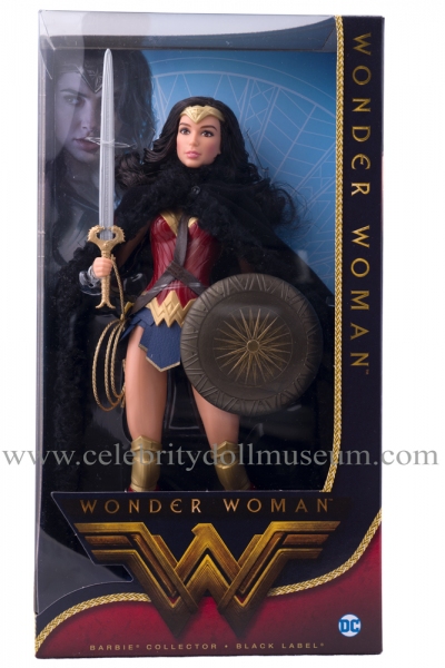 Gal Gadot doll box front