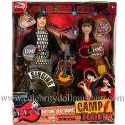 Joe Jonas and Demi Lovato doll set box