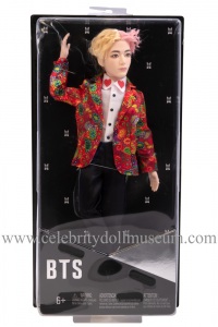 V BTS doll box front