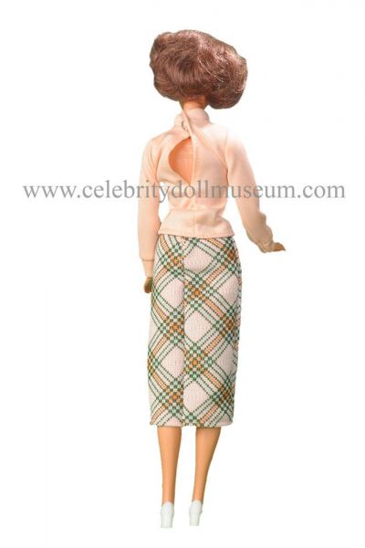 Penny Marshall as  Laverne doll