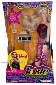 Tara Reid doll box