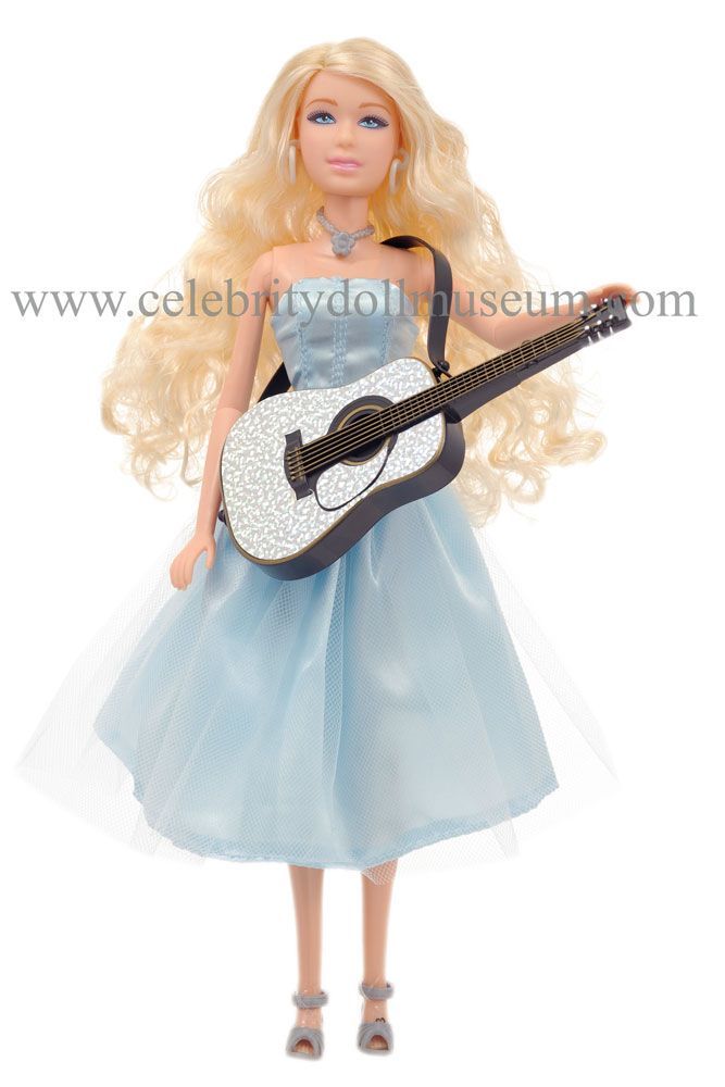 Taylor Swift - Celebrity Doll Museum