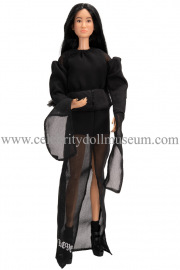 Vera Wang doll